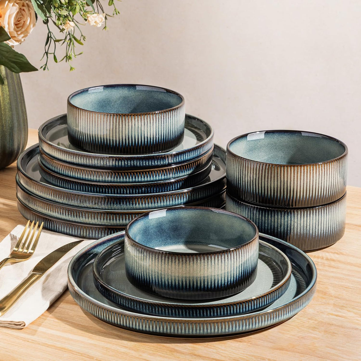 Elegant Ceramic Dinnerware Set – 12-Piece European Tableware Collection