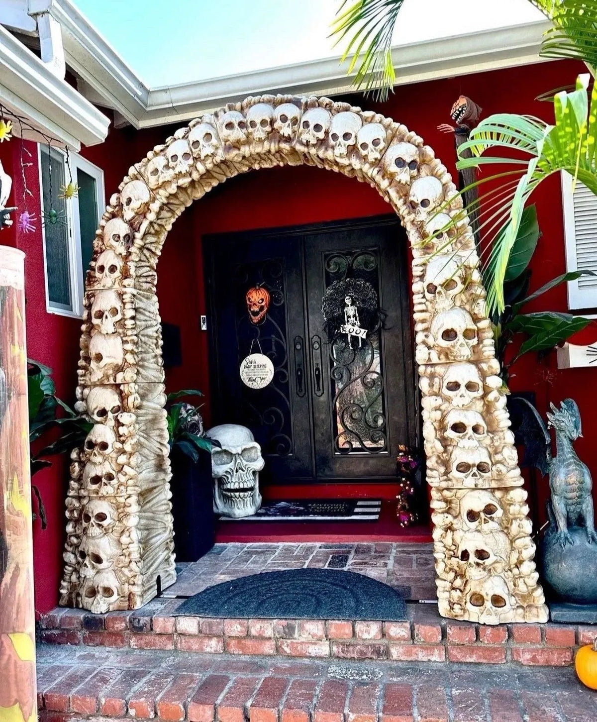 NEW Home Accents Holiday 7.5 ft Skull & Bones Archway