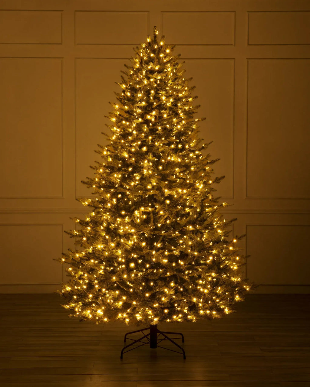 7.5 ft SMART Grand Duchess Twinkling Balsam Fir LED Pre-Lit Tree T27