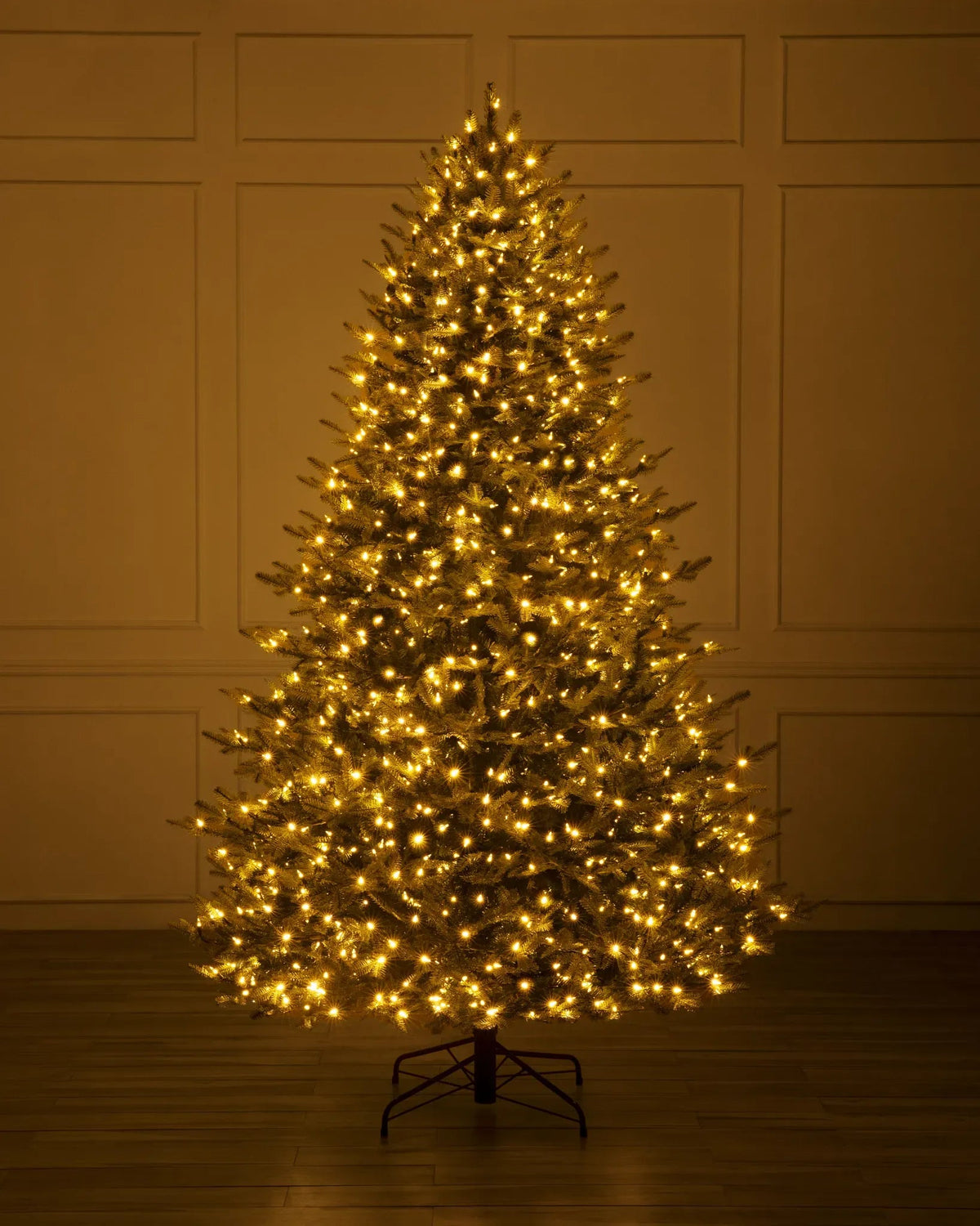 7.5 ft SMART Grand Duchess Twinkling Balsam Fir LED Pre-Lit Tree T27