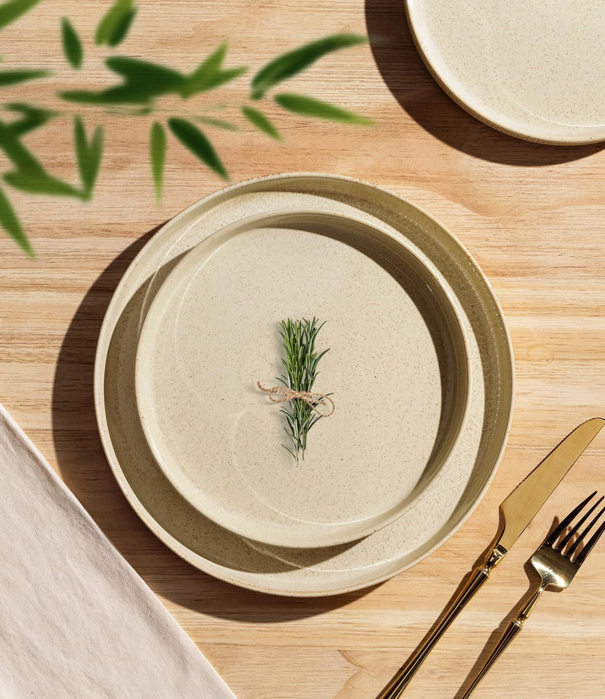 Elegant Ceramic Dinnerware Set – 12-Piece European Tableware Collection